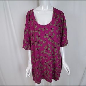 Catherine’s 4x T-shirt with toucans